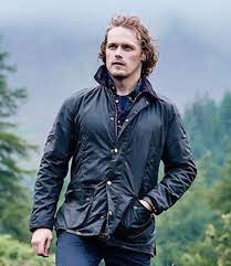 Pin By Carol Rose On Sam Heughan Sam Heughan Sam Heughan Shirtless Barbour Jacket