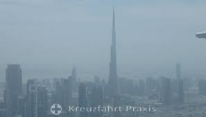 Burj khalifa is a megatall skyscraper in dubai, united arab emirates, the building is best known for being the current world's tallest skyscraper, it's the most popular tourist attraction in dubai (details. Dubai Landmarks