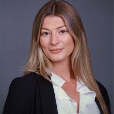 Isabelle Shepard's Instagram, Twitter & Facebook