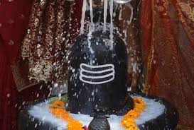 सावन सोमवार 2023: सावन के दूसरे सोमवार के दिन भोलेनाथ का पूजन करते समय  पढ़ें ये मंत्र - Sawan Somwar 2023 Read this mantra on the 2nd Monday of  Sawan