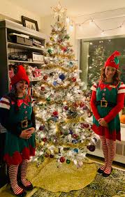 Maybe you would like to learn more about one of these? Christmas Decoration Rentals A New Holiday Tradition Vox