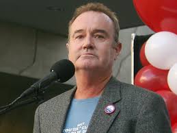 I'm not sure if i saw it in this group but a few years ago i gor the chance  to meet the original Charlie Brown voice Peter Robbins at a convention. I