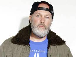 Limp bizkit is scheduled to perform this weekend at the massive chicago music festival and durst has people talking about a. How Did Limp Bizkit S Fred Durst Achieve His Insane Wealth Here S His Net Worth In 2021 Rock Celebrities