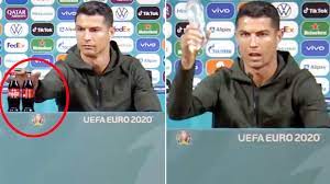 Portekiz'in dünya yıldızı futbolcusu cristiano ronaldo, macaristan ile oynayacakları maç öncesinde teknik direktörüyle birlikte basın toplantısına çıktı. Ypamdmiakisprm