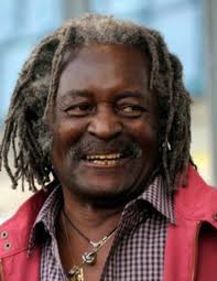 He was a professional tennis player. Cameroonian Tennis Player Yannick Noah S Father Is Dead The Hotjem 1 Pan African Media Outlet For News Pop Culture Trends