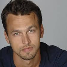 Les zombies débarquent dans la prochaine saison ! Mort D Un Acteur Toute Les Actus De Plus Belle La Vie