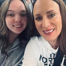 Hotels in Fort Lauderdale offering free transportation to Miami Cruise Port?