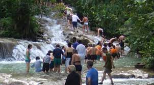 Well, if it has been designed anywhere in the world and a jamaican likes it, we are going to wear it. What To Wear In Jamaica Packing Checklists And Clothing Tips For Your Vacation