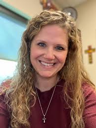 Yesterday Anna.Dee.SLP and I gave you the definition for communication  temptations and today we give you some of our favorite (and simple to do!)  ones! 🌟 The key with these is to