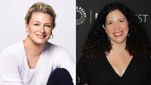 As reported by deadline in february, netflix has ordered 10 episodes of hannah's 2008 new york times bestseller, firefly lane. Netflix Orders Firefly Lane Series Based On Novel Hollywood Reporter
