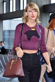 See more ideas about taylor swift, taylor, swift. Taylor Swift Is Like A Real Life Barbie Doll As She Jets Out Of Tokyo Daily Mail Online