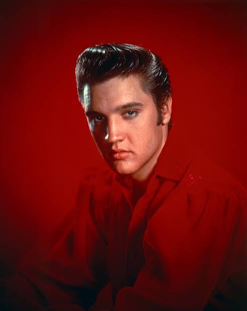 Elvis Presley - IMDb