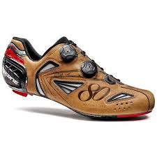 Pin Von Velofreak Cycling Auf Schuhe Rennradschuhe Fahrrad Fahren Rennrad