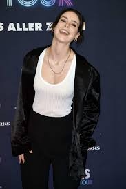 Mit höhen und tiefen umgehen. Lena Meyer Landrut Attends A Photocall For Trolls World Tour In Berlin Germany 170220 4