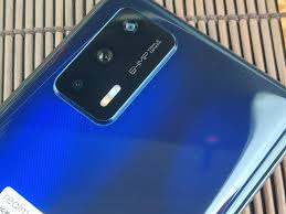 91.7% 的屏占比数据来源于 realme 实验室，因行业内测量方式不同，测量及计算结果会略有差异。 7. Realme Gt 5g