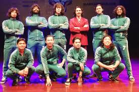 Teater makyung raja besar maha gading yang akan mula ditayangkan bermula 11 hingga 13 oktober 2019, jam 8.30 malam di panggung sari, istana budaya, kuala lumpur. Olabola The Musical Kembali Ke Istana Budaya Mulai 18 Februari 2019
