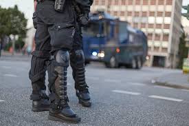 Compare your game times to other. Cop S Commander Asks Are You Sure You Ve Had Hip Surgery