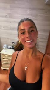 Siennaaa (@.....sienna)’s videos with suara asli.