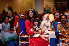Discover the real story, facts, and details of khaleeda bustamam. Yam Che Puan Besar Khaleeda On Twitter Hh Che Puan Khaleeda Attends Pandu Puteri Tunas National Challenge 2018 Talent Night Event Hh Che Puan Khaleeda Attended The Pandu Puteri Tunas National Challenge