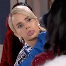 Glad sense finally entered Nicole head. Their parents will tell them when  they're ready. Best to trust Anita and Vernon #BeyondTheGates