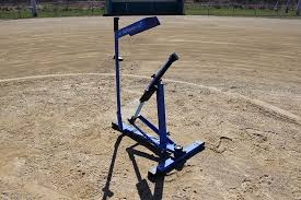 Louisville Slugger Blue Flame Pitching Machine