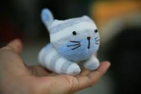 Coraptan Sevimli Kedi Oyuncak Yapimi Kendin Yap Projelerim Pinterest Sewing Socks Ve Diy