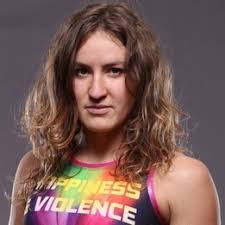 Hannah Guy's Instagram, Twitter & Facebook