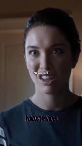 Bu neydi öyle, Yeni evli bir çift olan Adam ve Lisa, eve taşındıktan kisa  süre sonra gizemli bir kutudaki kötü bir varligi serbest birakir. Bu  karanlik güç, özellikle Lisa’yi hedef alarak evde korkunç ...