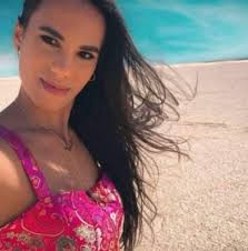 الفنان عمرو دياب والفنانة إيمي سالم. Ù…ÙˆÙ‚Ø¹ Ø®Ø¨Ø±Ù†ÙŠ Ù‡Ù„ Ø¯Ø®Ù„ Ø¹Ù…Ø±Ùˆ Ø¯ÙŠØ§Ø¨ Ø¨Ø¹Ù„Ø§Ù‚Ø© ØºØ±Ø§Ù…ÙŠØ© Ù…Ø¹ Ø¯ÙŠÙ†Ø§ Ø¬Ø¯ÙŠØ¯Ø© ØµÙˆØ±Ø©