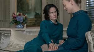 Regarder the handmaids tale saison 3 en streaming hd gratuit sans illimité vf et vostfr voirseries.tv. Elizabeth Reaser S Olivia Winslow Is Already Haunting Me In The Handmaid S Tale Criada Cuentos