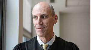 BREAKING: Missouri Senator Eric Schmitt is demanding a major investigation  into how Judge Boasberg 'magically' got FOUR high-profile Trump cases  within days of each other. Federal court cases are supposed to be