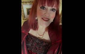 Sara Valenti, Soprano