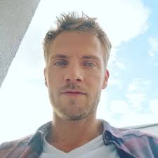 Niklas osterloh is an actor, zodiac sign: Niklas Osterloh Promiflash De