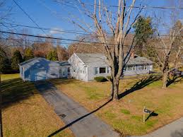 15 Elmwood Drive, Saco, ME 04072