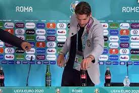 Cristiano ronaldo hates processed drinks so damn much, he physically had to remove coke bottles from his podium monday. Italy Star Follows Cristiano Ronaldo As Euro 2020 Bosses Forced To Address Coca Cola Snubs Mirror Online