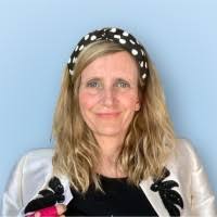 700+ "Laflèche" profiles