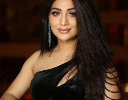 वयाच्या १४व्या वर्षी त्याला समजलं तो पुरुष नाही महिला आहे, मग सुरु झाला  ट्रान्स क्वीनचा प्रवास