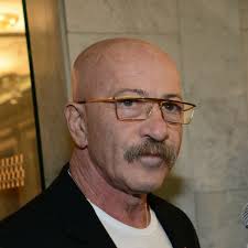 Во время разговора анчуков уже был болен. 66 Letnij Aleksandr Rozenbaum Oproverg Sluhi O Tom Chto Bolen Rakom Vokrug Tv