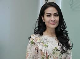 Maybe you would like to learn more about one of these? 5 Penyanyi Ini Pernah Lupa Lirik Saat Di Atas Panggung Terbaru Iis Dahlia Hot Liputan6 Com
