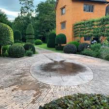 Arne Maynard Garden Design On Instagram Cobbled Courtyard Nearly Finished A Real Labour Of Love Garden Design Prairie Planting Garden