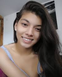 HelloKitty is #IconicAF 😍👑🐱