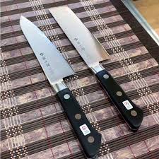 Ha messo la firma a film che hanno fatto la storia del cinema, tra cui il verdetto, il postino suona sempre due volte, gli intoccabili e hannibal.il libro si divide in tre sezioni: Tojiro Coltello Per Verdure Nakiri Serie Dp3 16 5cm