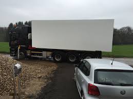 Doch wie verhält es sich mit. Fertiggarage Stahl Beton Oder Mauern Unsere Erfahrung Mit Town Country Lizenznehmer W U B Troisdorf