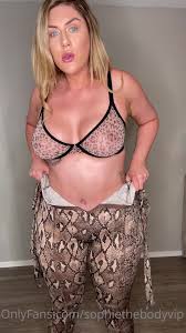 Dive into Sophie VIP's seductive world