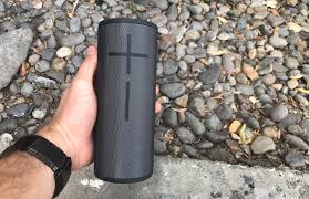 You can connect 2 ue speakers to each other via the ue boom app on your smartphone. Ue Boom 3 Vs 2 Bluetooth Speaker Review Video
