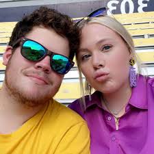 Who can shorten a truck frame to fit a stepside bed in Livingston parish?