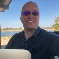 Darren Stroh's Instagram, Twitter & Facebook