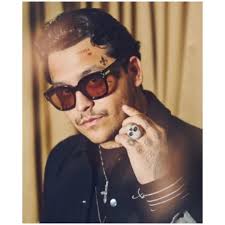 Christian Nodal: así ha sido su cambio físico desde que inició su carrera  musical