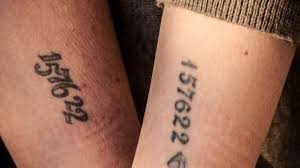 Bei den klassischen und beliebtesten tattoos mit bedeutung darf auch das kreuz tattoo nicht fehlen. Kz Nummer Als Tattoo Politik