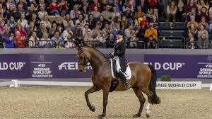 Sie ist sechsfache olympiasiegerin mit insgesamt zehn olympischen medaillen (6 × gold; Isabell Werth Und Emilio Wieder Vorn Sport News Reiterrevue International